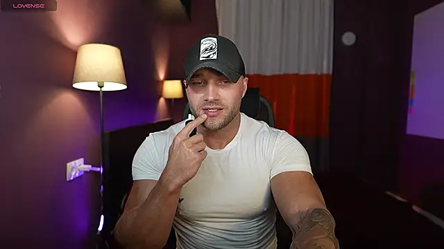 RikAdlerr online show from 05.16.26