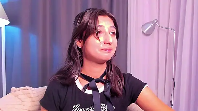 Elfy Rare  online show from 10.16.25