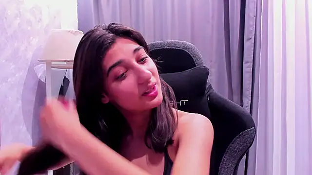 Elfy Rare  online show from 11.02.25