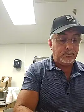 FlirtyOneForU online show from 01.14.26