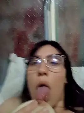 lareinalareinadelanal online show from 11.12.25