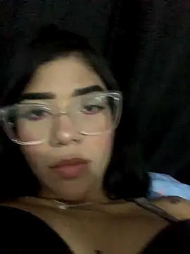 ElaRose 12 online show from 10.22.25