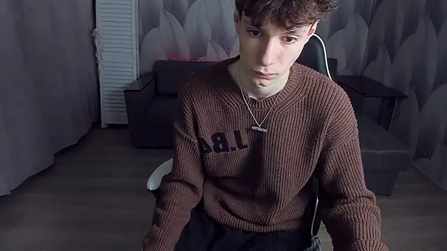 Snapshot of Edvard_Blare chatting on 10.19.25 Edvard Blare online show from 10.19.25