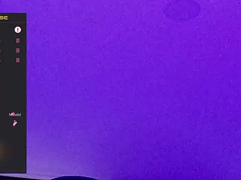 Snapshot of Max-prada chatting on 02.05.26 Max-prada online show from 02.05.26