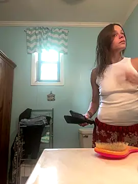 Candy Shower online show from 09.11.25