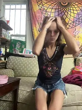 Candy Shower online show from 09.15.25