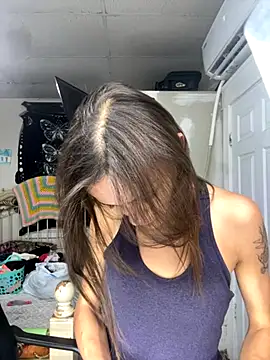 Candy Shower online show from 09.18.25