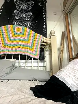 Candy Shower online show from 10.05.25