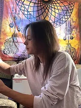 Candy Shower online show from 10.20.25