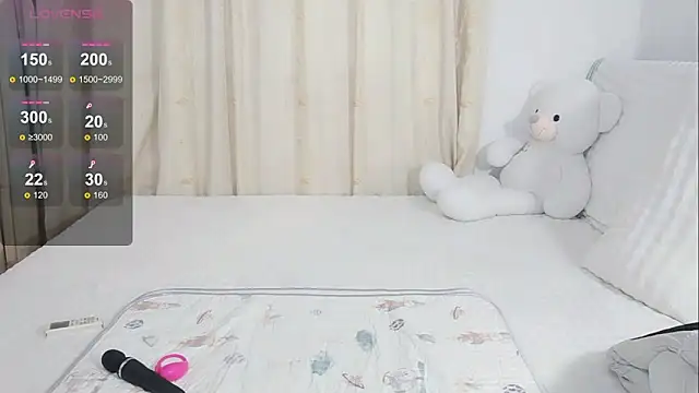 Snapshot of Ailsa-Baby chatting on 10.19.25 Ailsa-Baby online show from 10.19.25