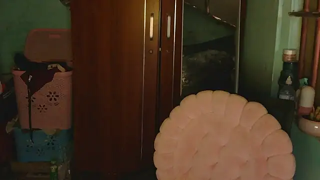 Uhem112 online show from 11.12.25