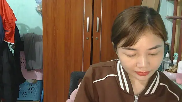 Uhem112 online show from 12.22.25