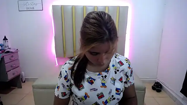 keilicita tonny 18 online show from 10.13.25