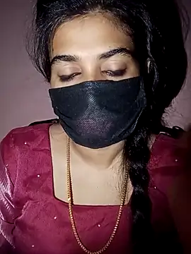 umairahaasan 1 online show from 09.19.25