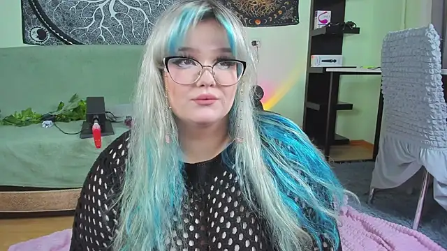  CandyM1lky  online show from 10.20.25