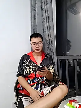 defgghj online show from 09.30.25