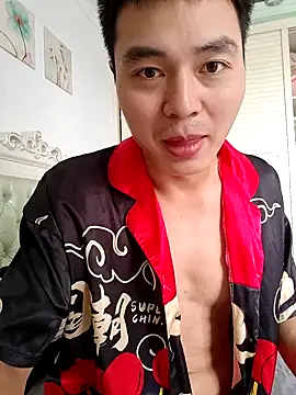 defgghj online show from 10.14.25