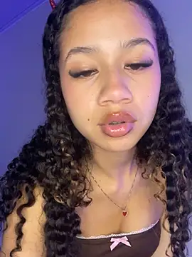 jadee8 online show from 10.05.25