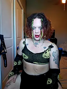 Snapshot of Kiami_Noara chatting on 09.09.25 Kiami Noara online show from 09.09.25