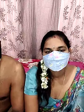 Snapshot of Lalitha-1995 chatting on 09.18.25 Lalitha-1995 online show from 09.18.25