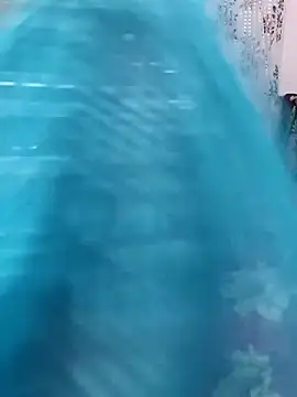 Snapshot of Lalitha-1995 chatting on 10.23.25 Lalitha-1995 online show from 10.23.25