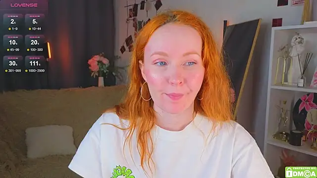 JoyceJones online show from 12.01.25