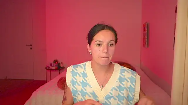 EwelynScott online show from 09.27.25