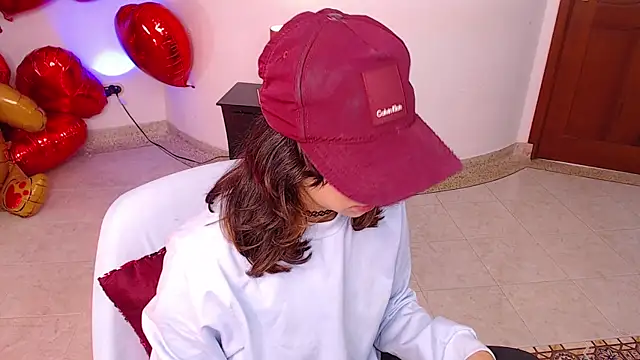 miascarlet 16 online show from 10.07.25