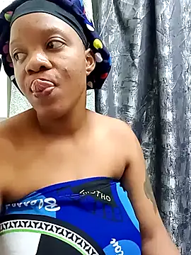 SexyMellon online show from 10.18.25