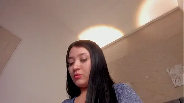 Lunaa bellaa online show from 03.05.26