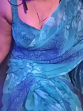 Anuforyou19 online show from 10.17.25