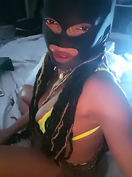 Snapshot of sweetybae75 chatting on 10.01.25 sweetybae75 online show from 10.01.25