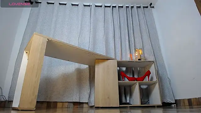 JULLIAN  online show from 09.25.25