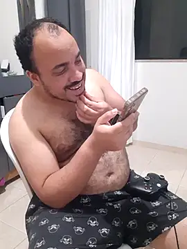 Snapshot of Urso_Nerd chatting on 09.11.25 Urso Nerd online show from 09.11.25