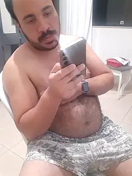 Snapshot of Urso_Nerd chatting on 09.23.25 Urso Nerd online show from 09.23.25