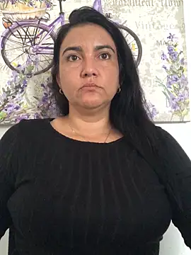 Snapshot of sweetdulcexxx chatting on 11.24.25 sweetdulcexxx online show from 11.24.25