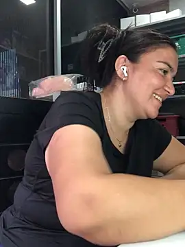 Snapshot of sweetdulcexxx chatting on 02.03.26 sweetdulcexxx online show from 02.03.26