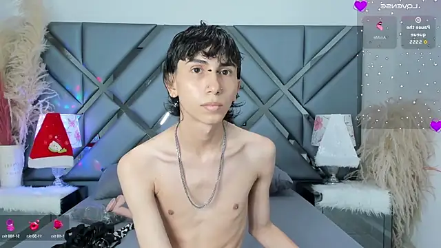 Milan LewisS online show from 12.02.25