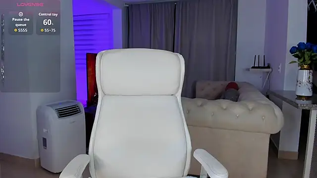 MeganScott online show from 11.24.25