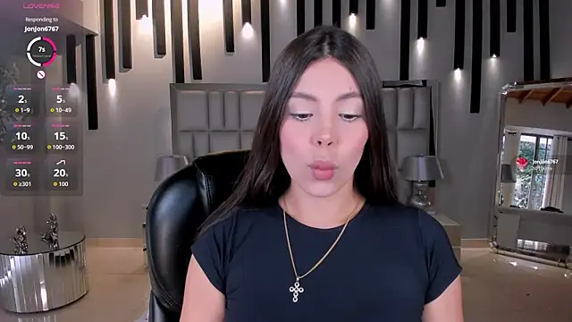 MeganScott online show from 06.10.26