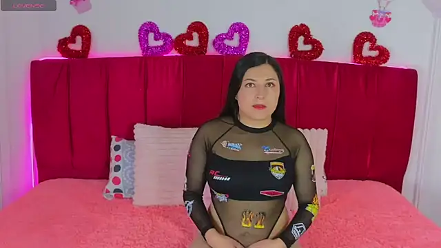 cuteeimy online show from 04.18.26