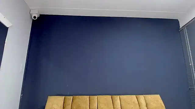 KendraaSimons online show from 10.07.25