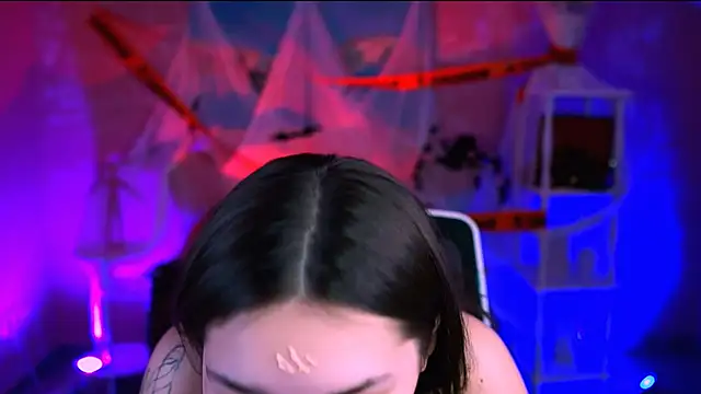 KimClarks  online show from 10.30.25