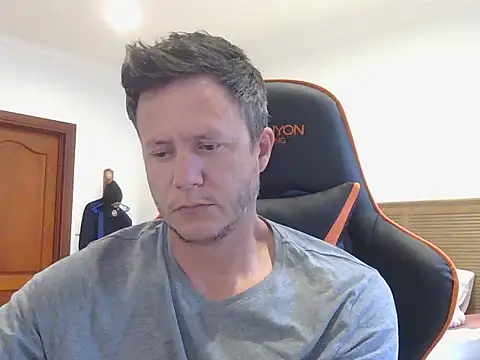 TroyDieselXXX online show from 09.20.25