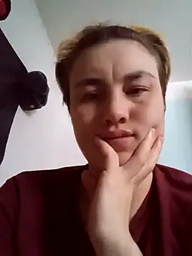 MoonIrene online show from 10.29.25