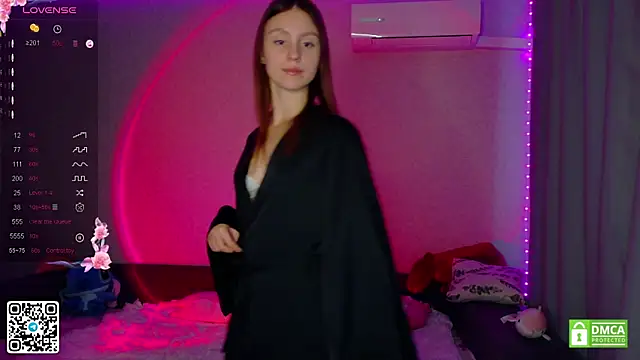 Snapshot of sweet_loopy chatting on 09.28.25 sweet loopy online show from 09.28.25