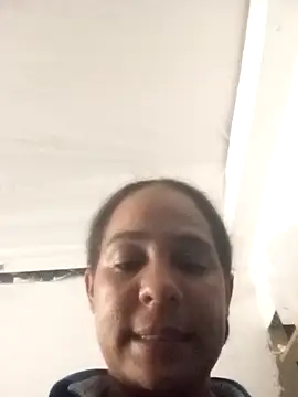 Snapshot of AuraMystic chatting on 10.30.25 AuraMystic online show from 10.30.25