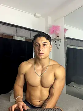 MR MUSCLE online show from 12.20.25