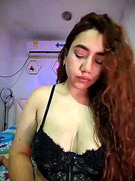 Snapshot of georginax chatting on 09.18.25 georginax online show from 09.18.25