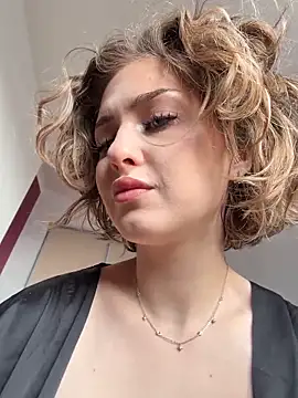 Snapshot of KellyKeler chatting on 02.28.26 KellyKeler online show from 02.28.26